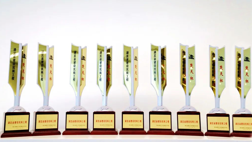 1692775352167503.png 640.png